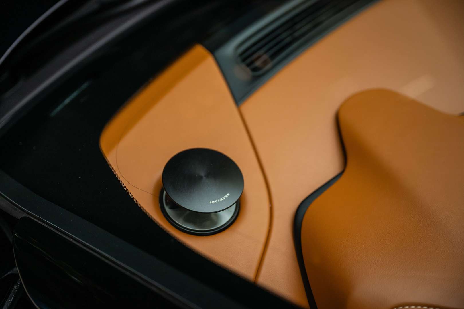 Aston Martin DB11 Volante 4.0 V8 - 2018 - Joinsteer - #26