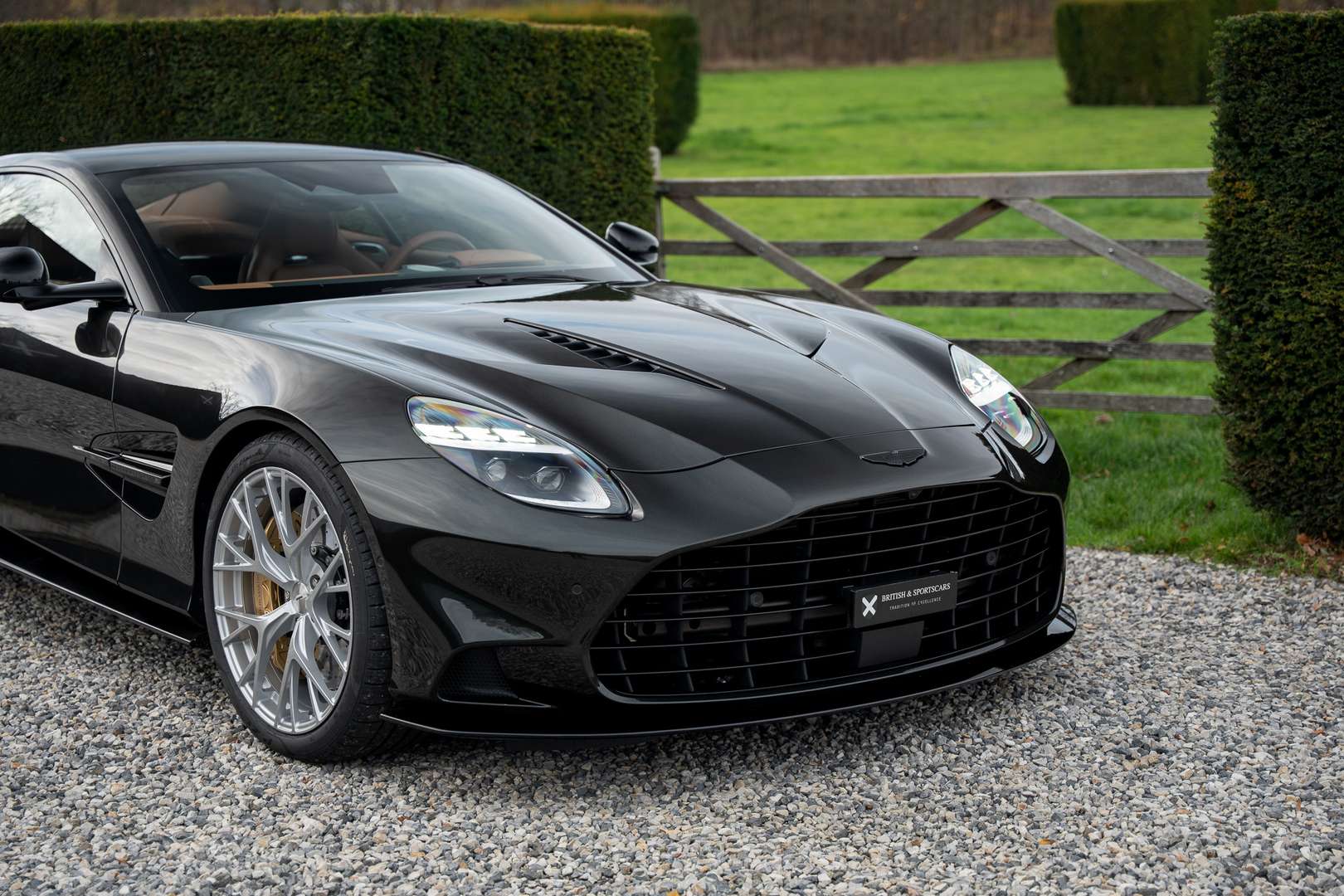 Aston Martin Vanquish V12 - 2025 - Joinsteer - #9