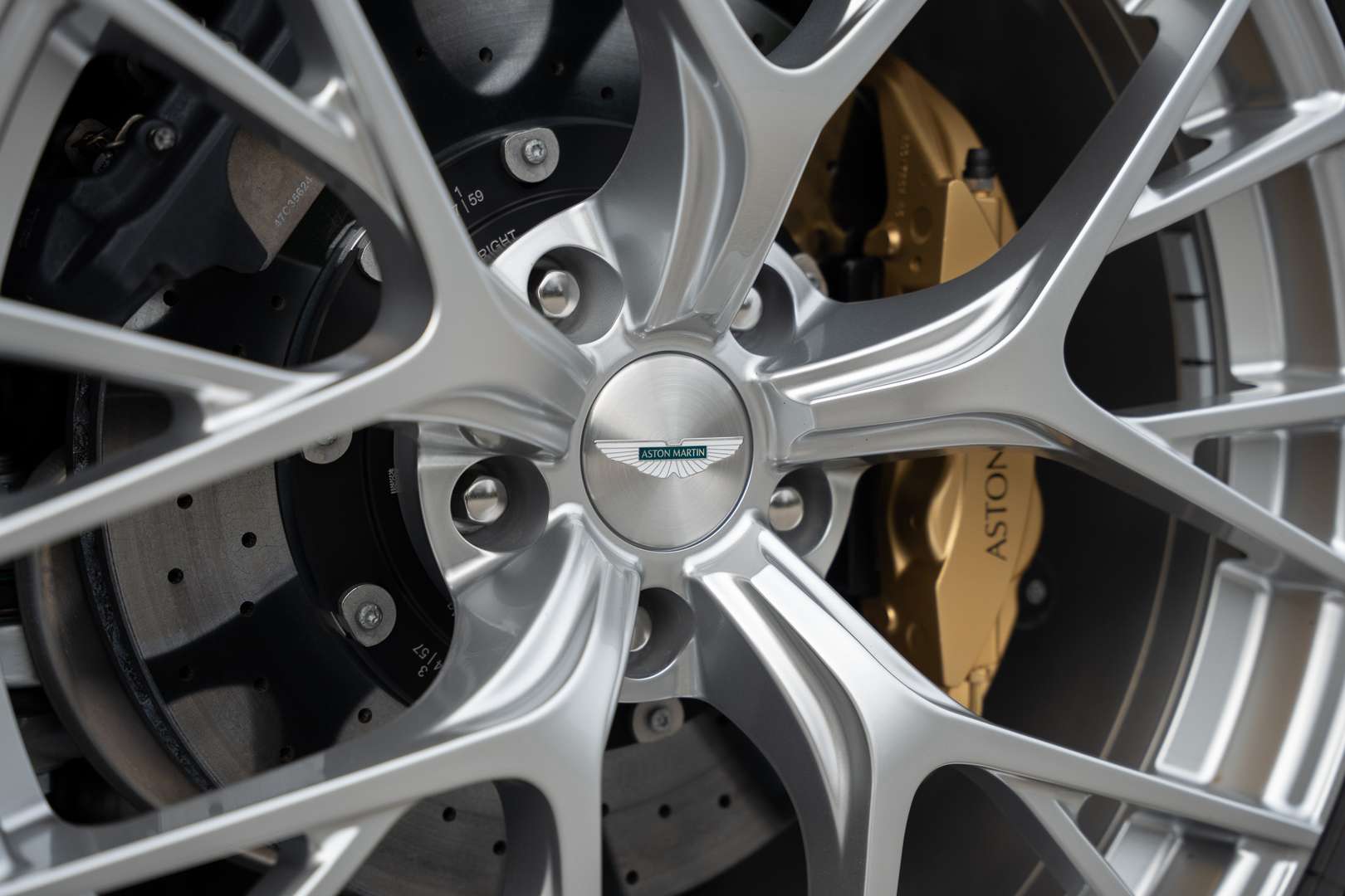 Aston Martin Vanquish V12 - 2025 - Joinsteer - #17