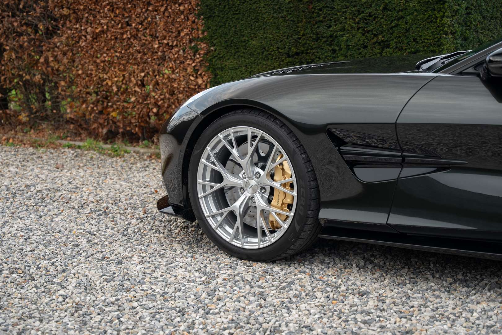 Aston Martin Vanquish V12 - 2025 - Joinsteer - #21