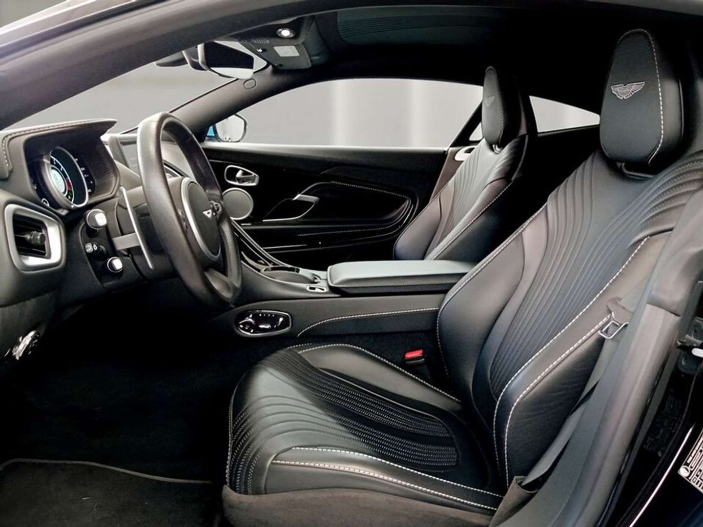 Aston Martin DB11 4.0 V8 - 2020 - Joinsteer - #9