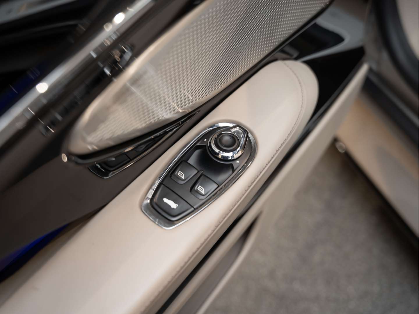 Aston Martin DB12 Volante 4.0 V8 Keramisch - 2024 - Joinsteer - #28