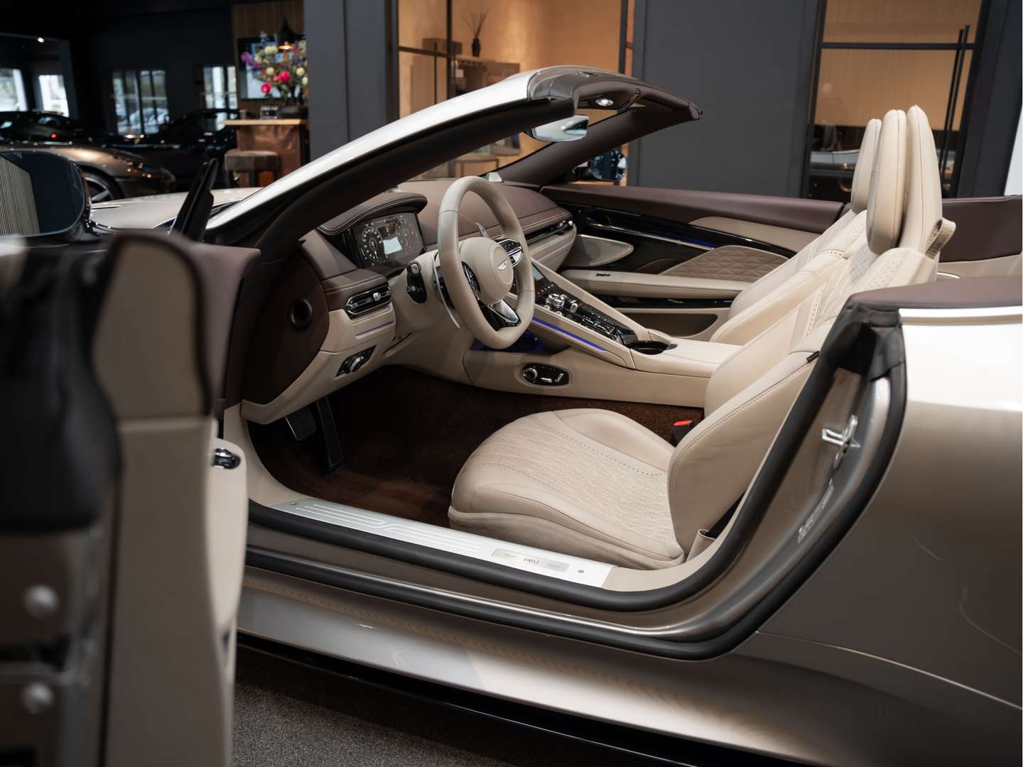 Aston Martin DB12 Volante 4.0 V8 Keramisch - 2024 - Joinsteer - #31