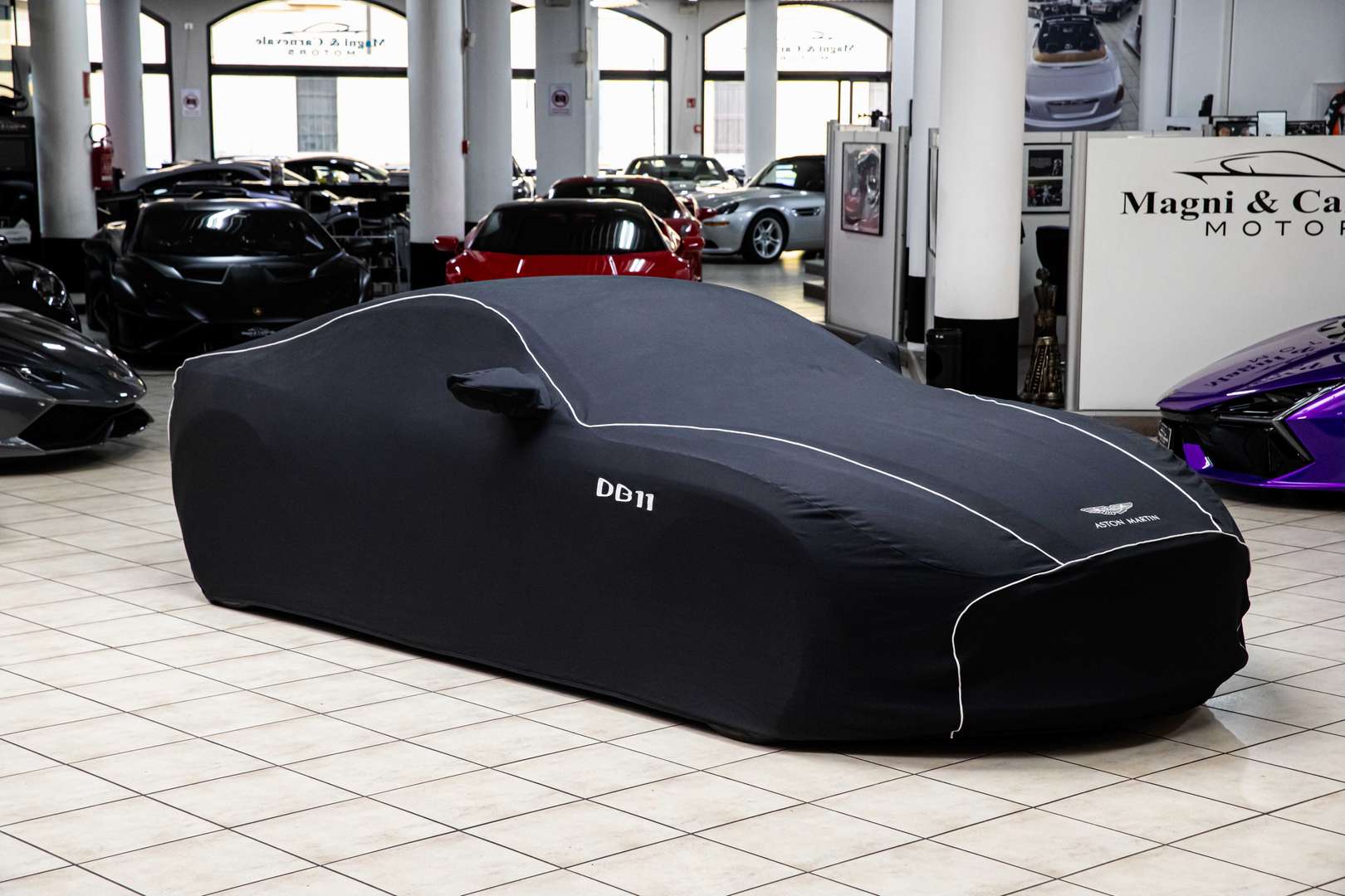 Aston Martin DB11 V12 AMR PACK - 2017 - Joinsteer - #14