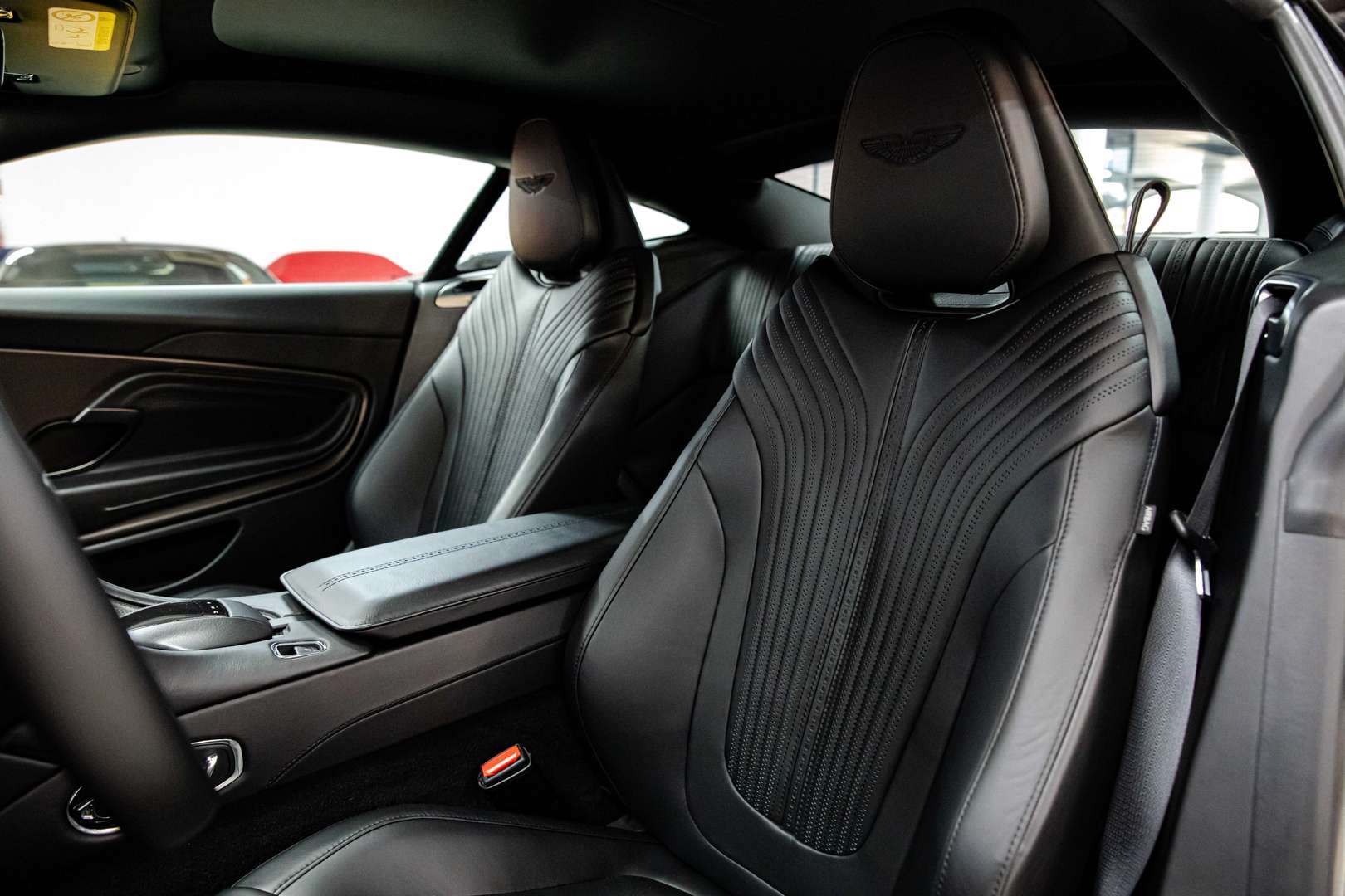 Aston Martin DB11 V12 AMR PACK - 2017 - Joinsteer - #8