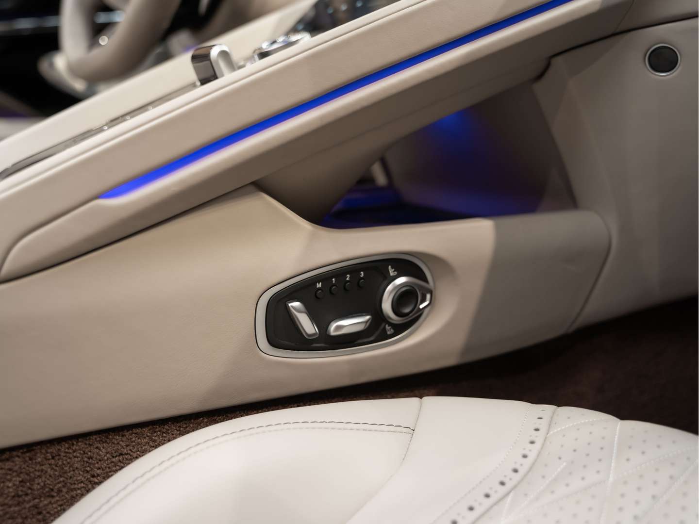 Aston Martin DB12 Volante 4.0 V8 Keramisch - 2024 - Joinsteer - #37