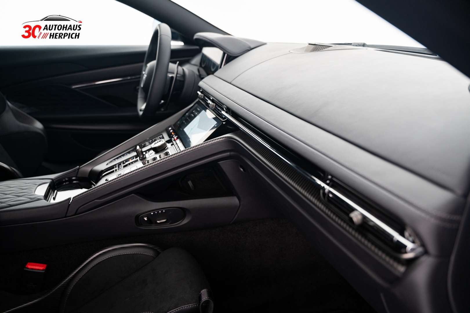 Aston Martin DB Performance - 2024 - Joinsteer - #18