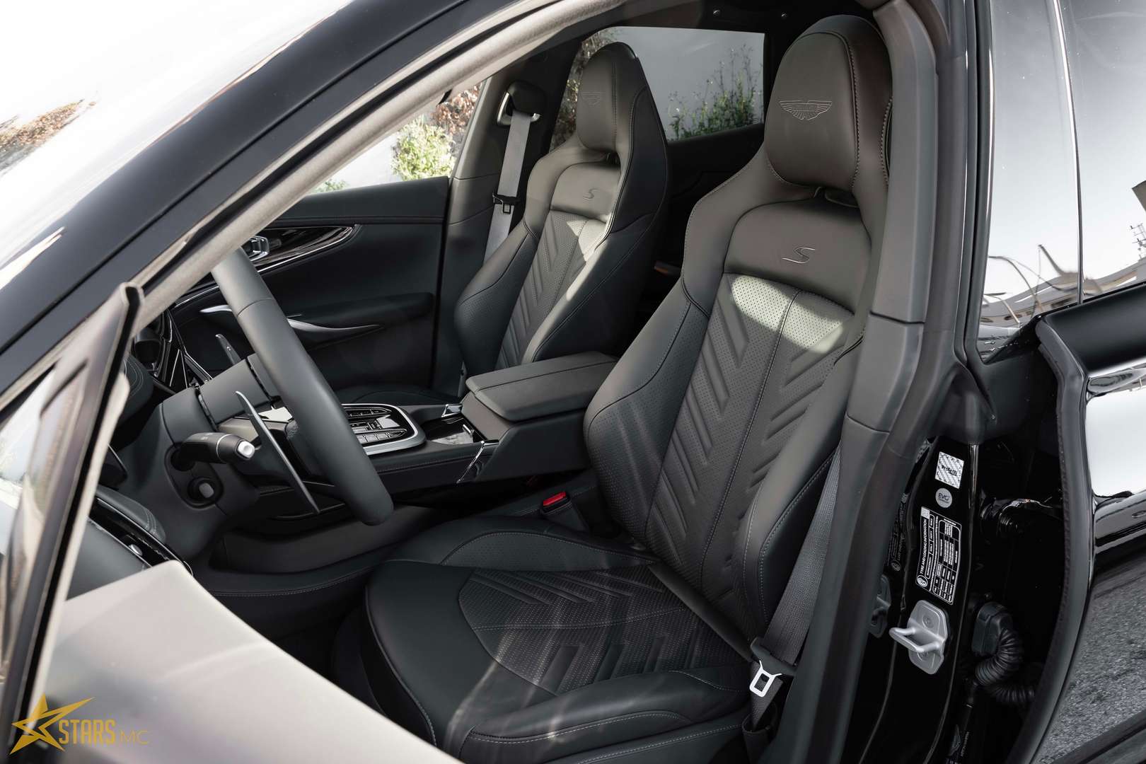 Aston Martin DBX 730 - 2025 - Joinsteer - #9