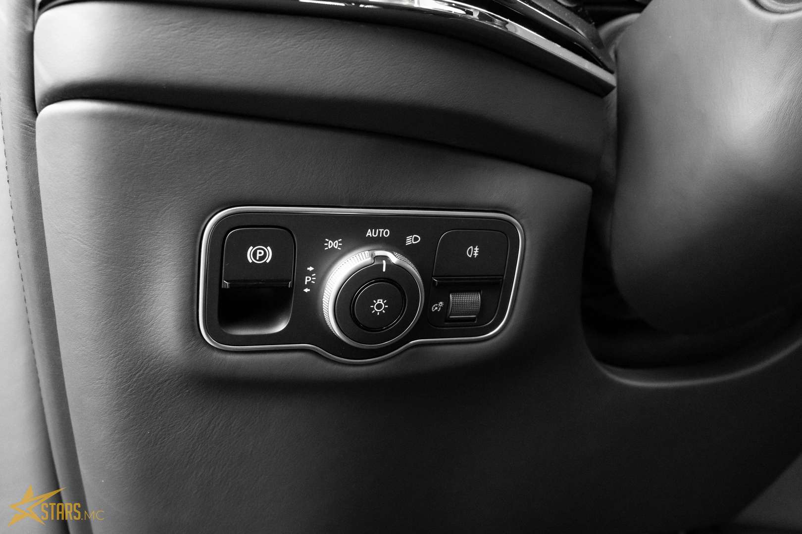 Aston Martin DBX 730 - 2025 - Joinsteer - #14