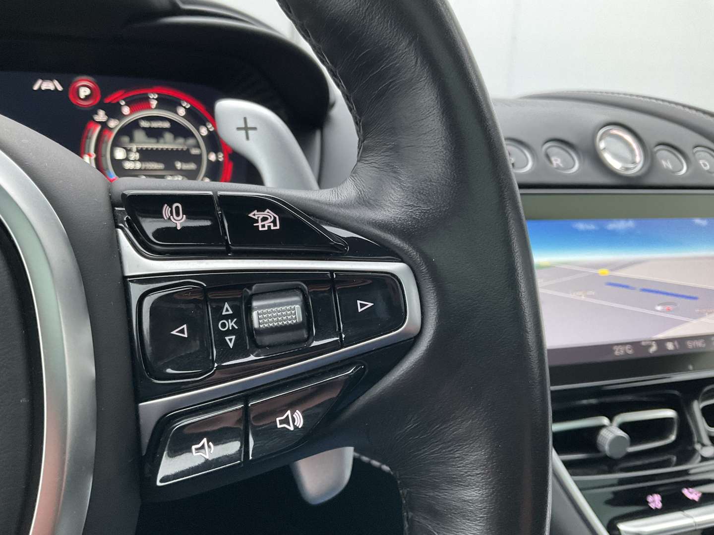 Aston Martin DBX 4.0 V8 - 2020 - Joinsteer - #40