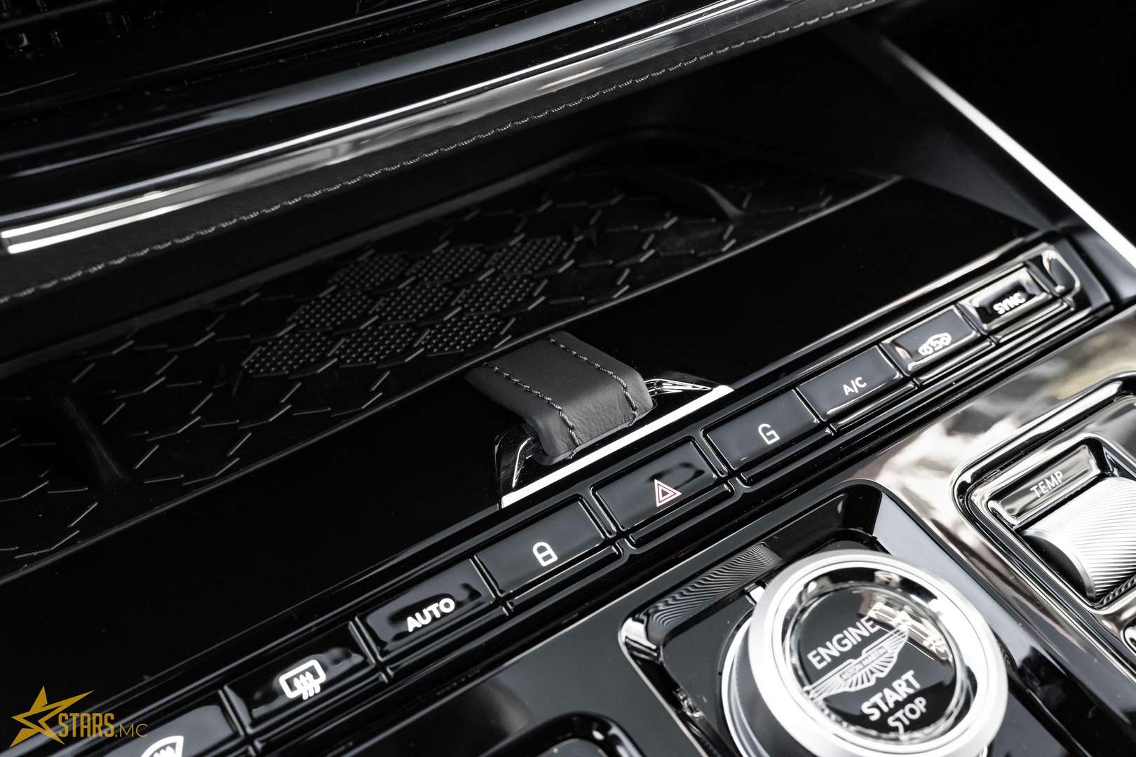 Aston Martin DBX 730 - 2025 - Joinsteer - #32