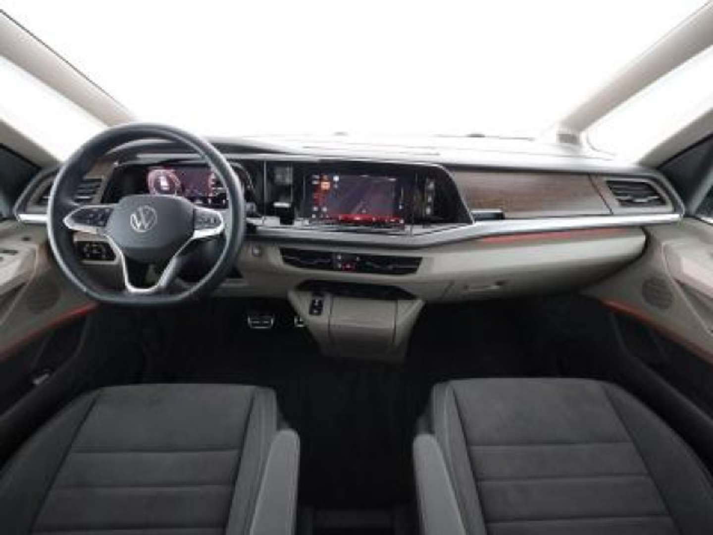 Volkswagen Multivan TDI Style - 2025 - Joinsteer - #2