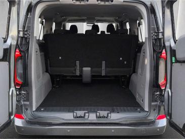 Volkswagen Multivan Caravelle Life — photo 10