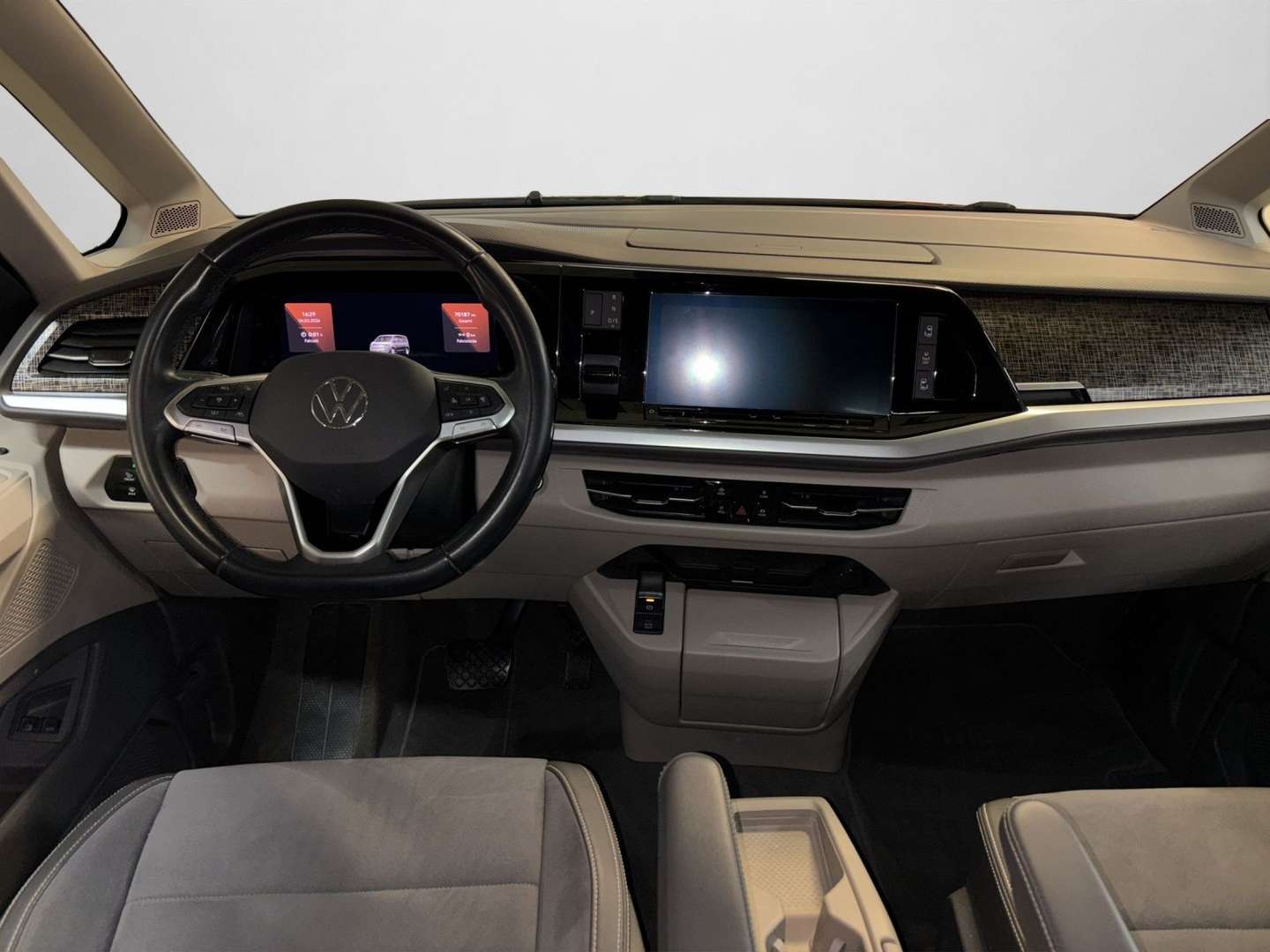 Volkswagen Multivan Hybrid - 2022 - Joinsteer - #3