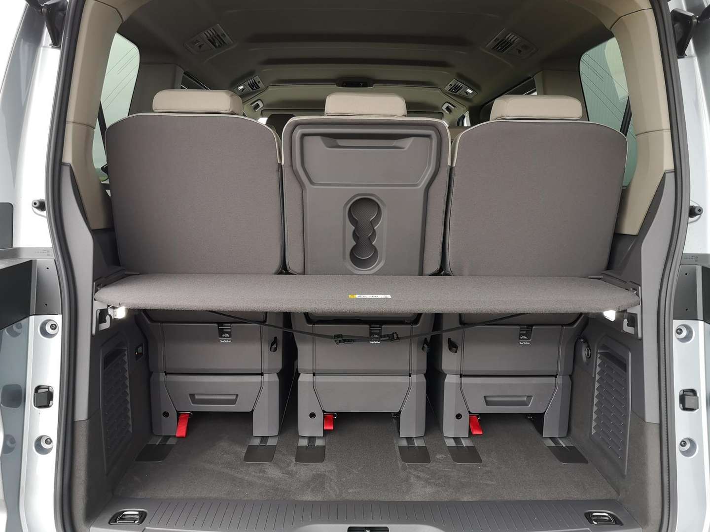 Volkswagen Multivan Sport Edition TDI Komfort - 2026 - Joinsteer - #10