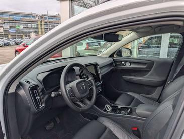 Volvo XC40 T5 Recharge Plus — photo 5