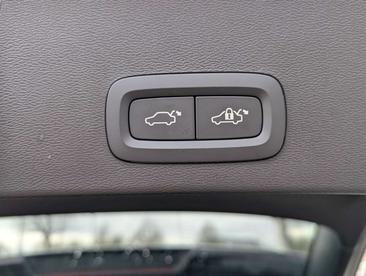 Volvo XC40 T5 Recharge Plus — photo 7