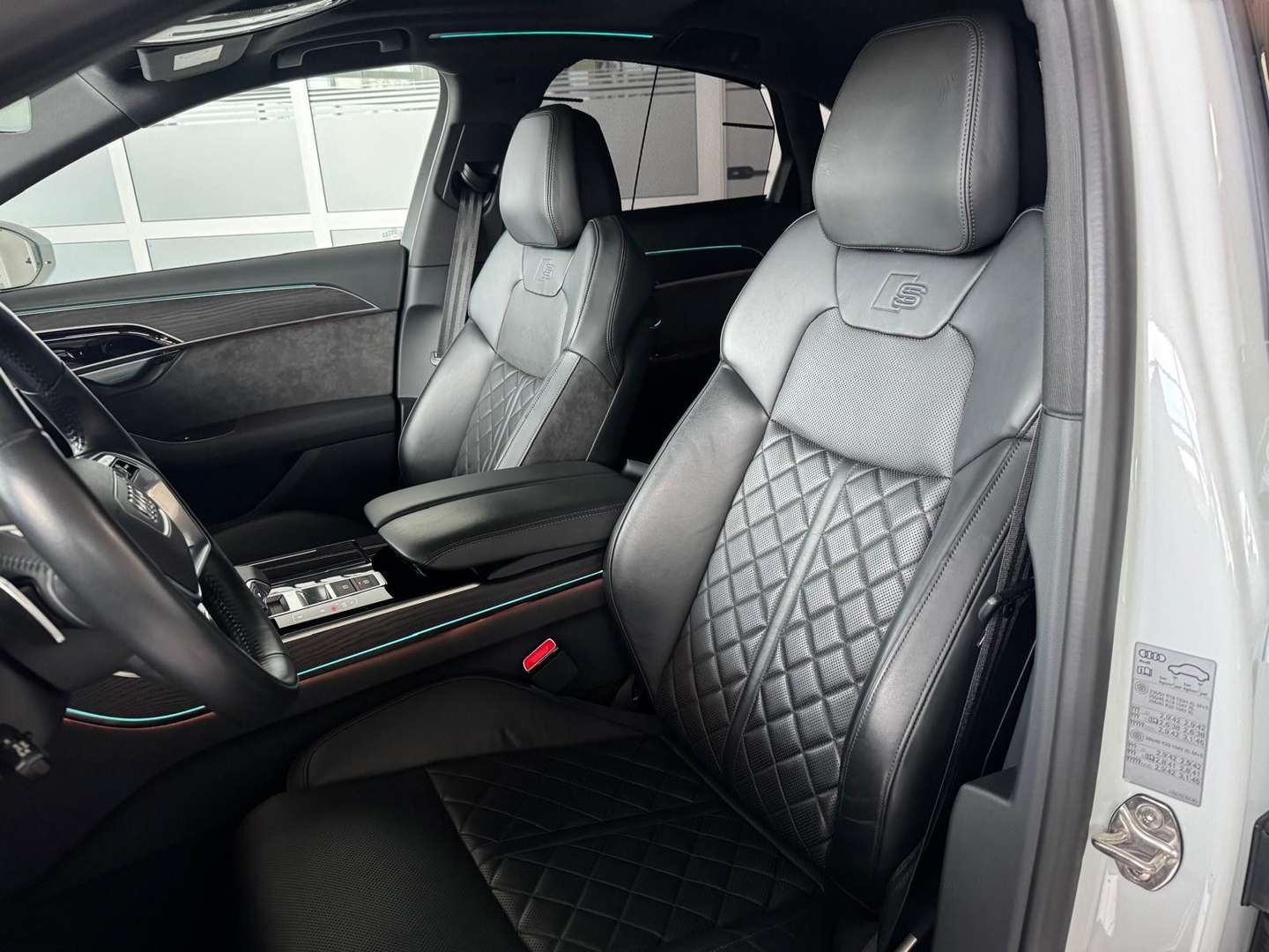 Audi A8 S Line 60 TFSI E - 2020 - Joinsteer - #17