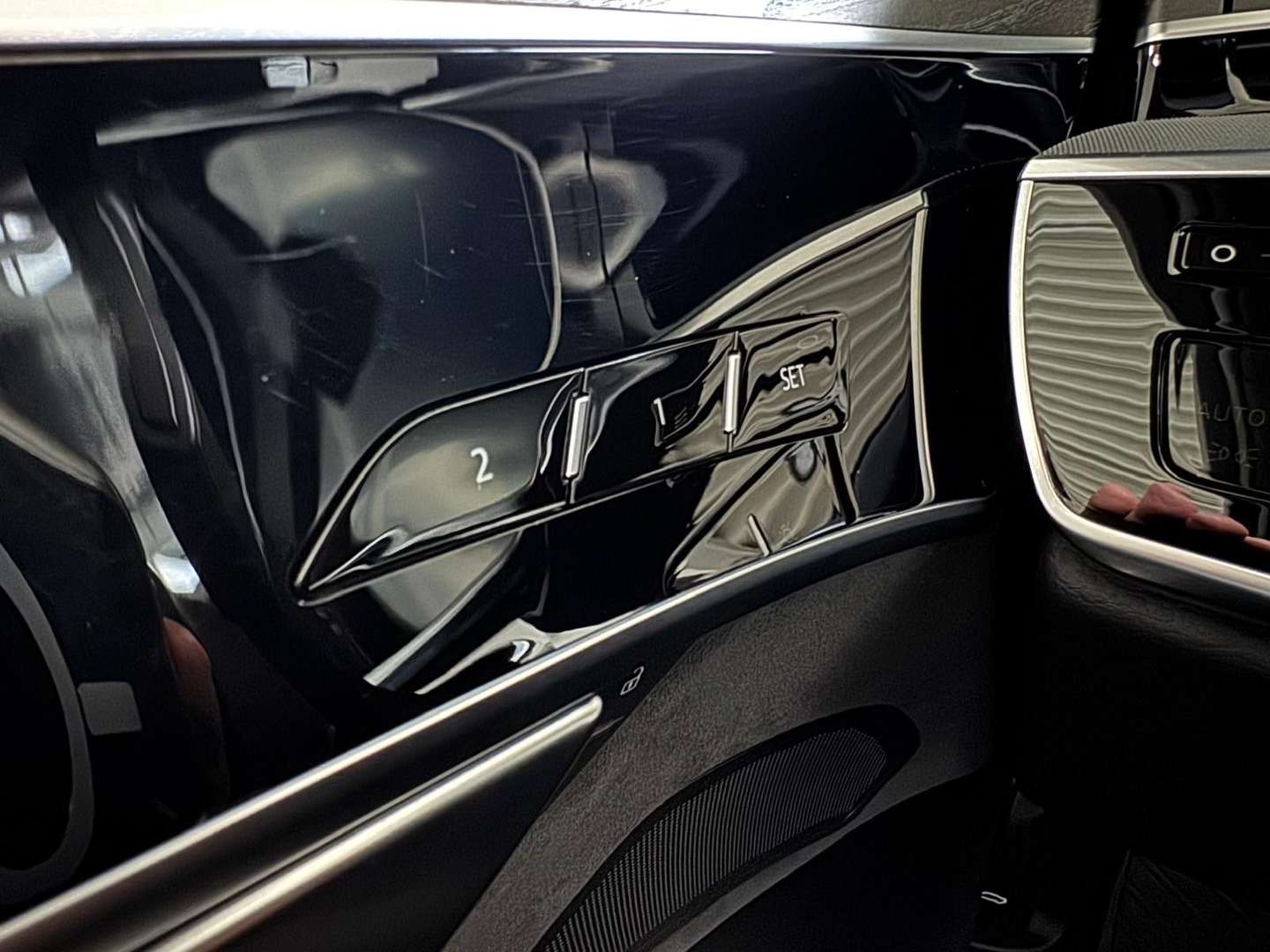 Audi A8 S Line 60 TFSI E - 2020 - Joinsteer - #21