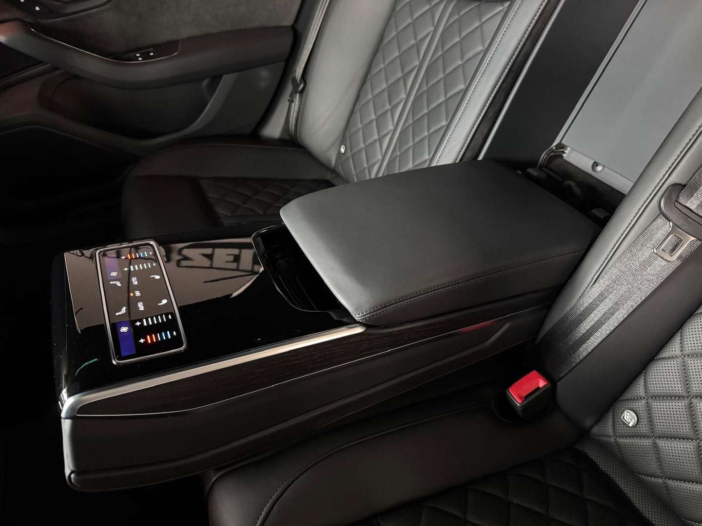 Audi A8 S Line 60 TFSI E - 2020 - Joinsteer - #28