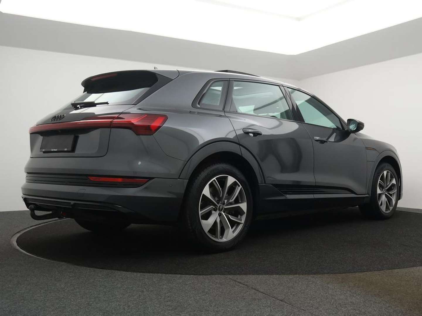 Audi E-tron S Line 55 - 2022 - Joinsteer - #1