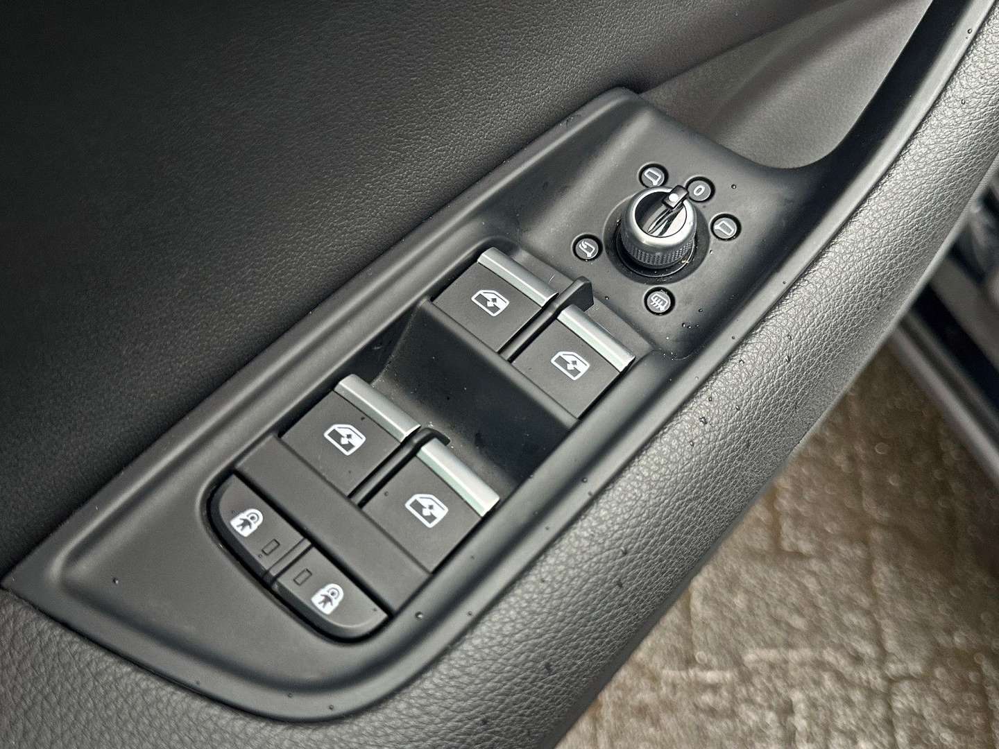 Audi Q7 S Line Black 55TFSI - 2025 - Joinsteer - #7