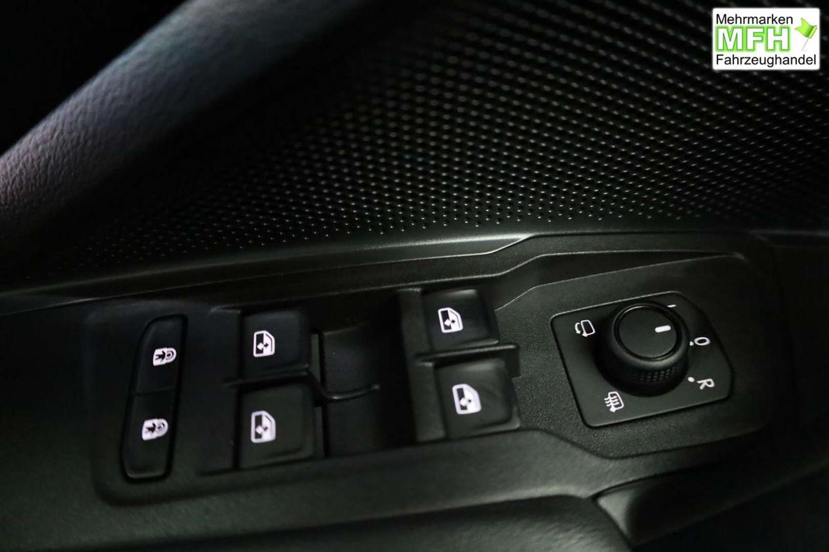 Volkswagen T-CROSS EHybrid Life - 2025 - Joinsteer - #6