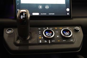 Land Rover Defender 90 Carpathian Edition V8 P525 AWD Aut. — photo 20