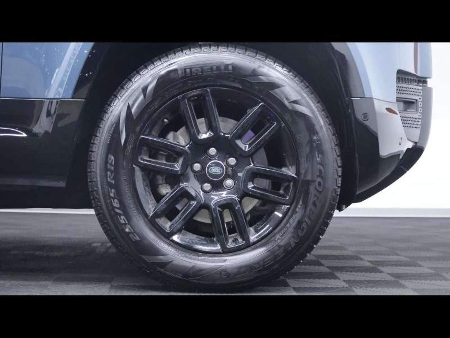 Land Rover Defender 90 D200 X-Dynamic SE AWD Auto - 2026 - Joinsteer - #9