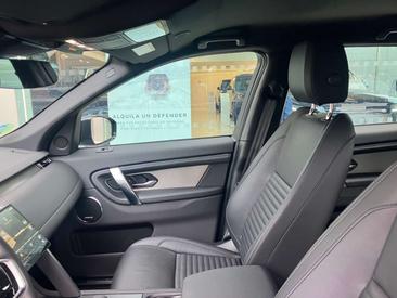 Land Rover Discovery Sport Dynamic SE AWD Auto 2.0D TD4 MHEV — photo 4