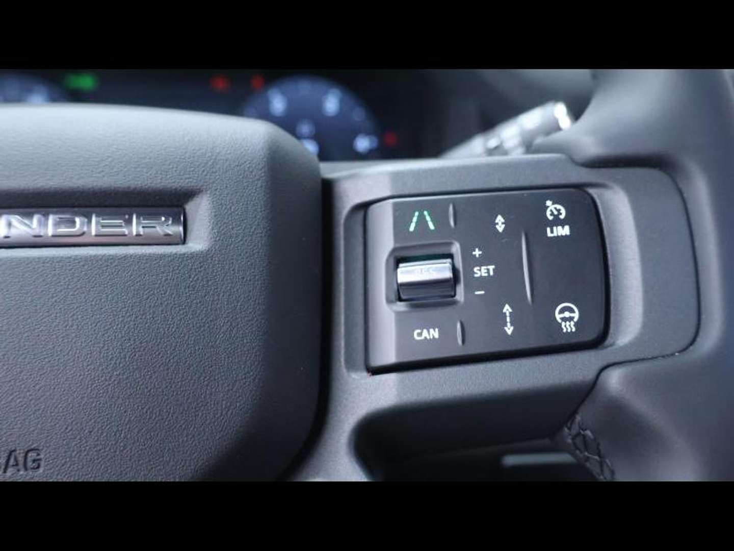 Land Rover Defender 90 D200 X-Dynamic SE AWD Auto - 2026 - Joinsteer - #16