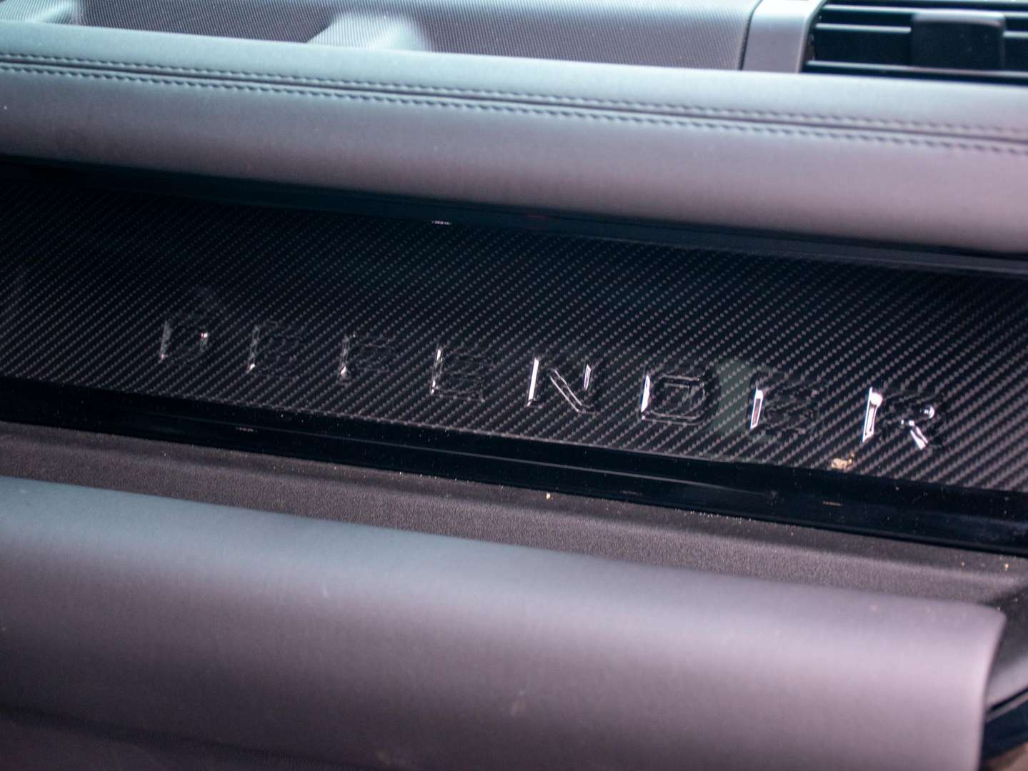 Land Rover Defender 90 3.0 D200 MHEV S L URBAN L Torque Vectoring L Ca - 2024 - Joinsteer - #18