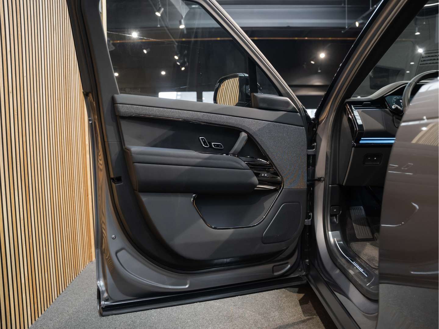 Land Rover Range Rover Sport P550e Autobiography - 2025 - Joinsteer - #6