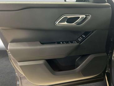 Land Rover Range Rover Velar D200 S — photo 13