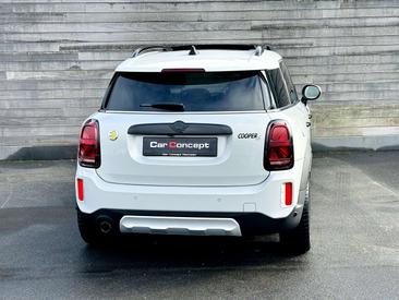 Mini Countryman COOPER SE — photo 3