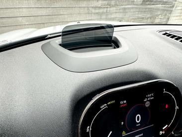 Mini Countryman COOPER SE — photo 17