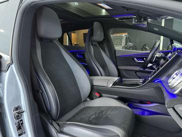 Mercedes EQS 350 — photo 10