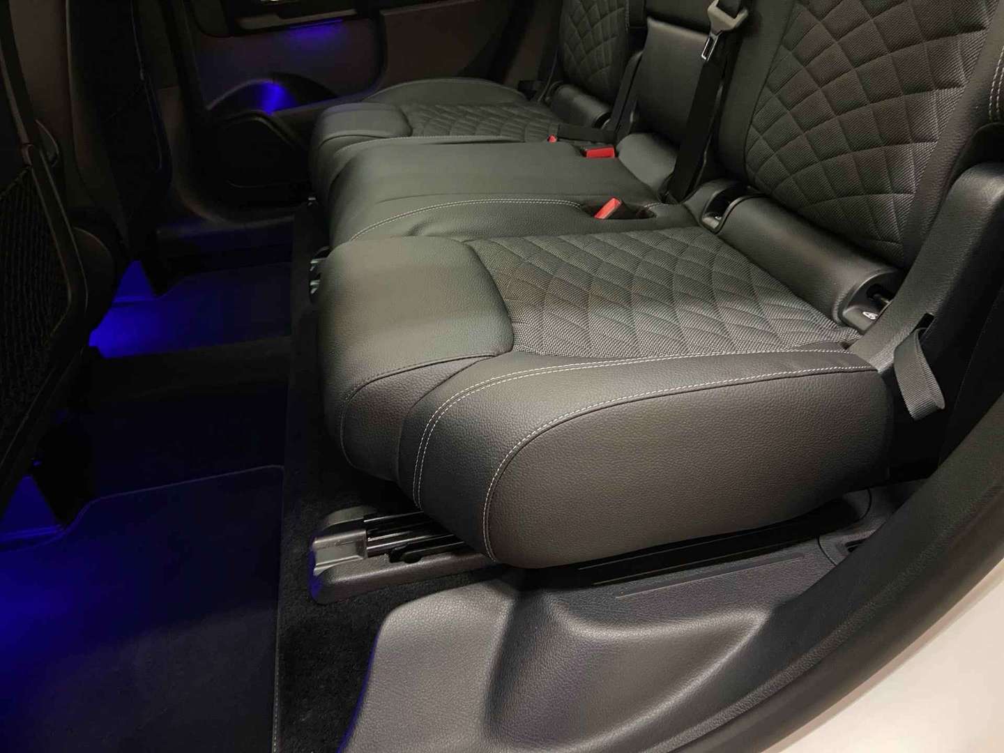 Mercedes GLB 250 Night - 2020 - Joinsteer - #13