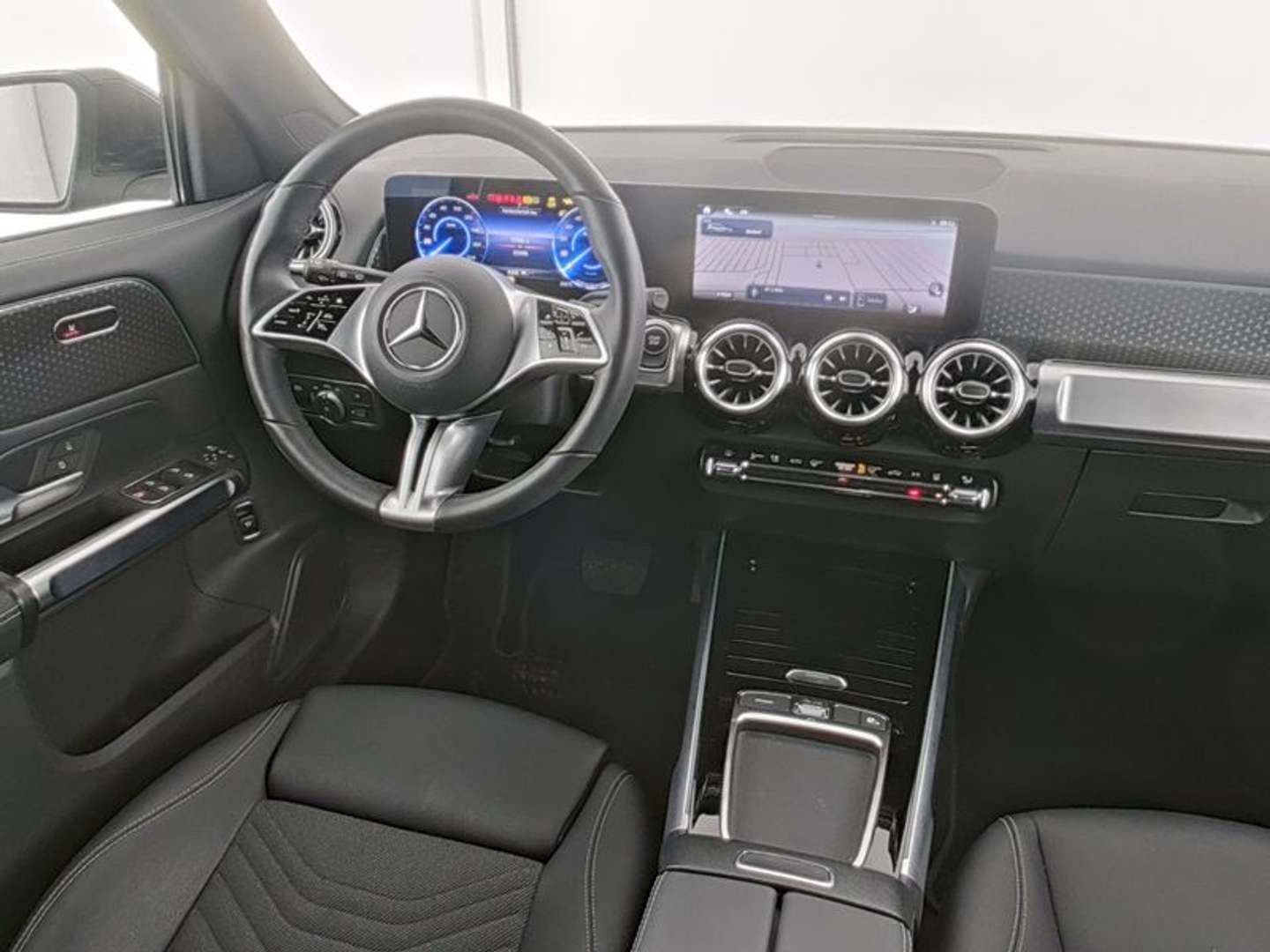 Mercedes EQB 250 Progressive - 2024 - Joinsteer - #4