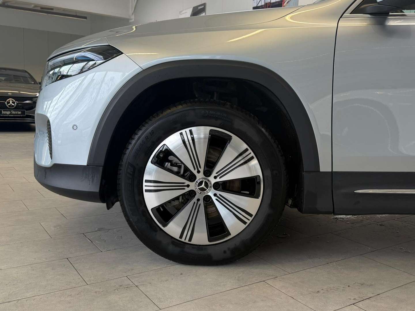 Mercedes EQB 300 Progressive - 2024 - Joinsteer - #10