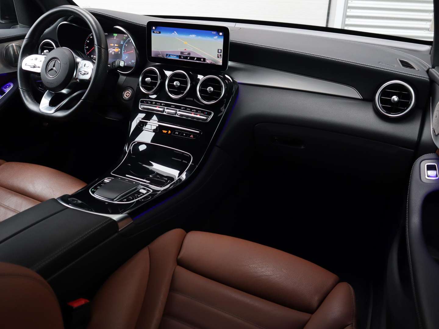 Mercedes GLC Coupé 200 Premium Plus - 2021 - Joinsteer - #3