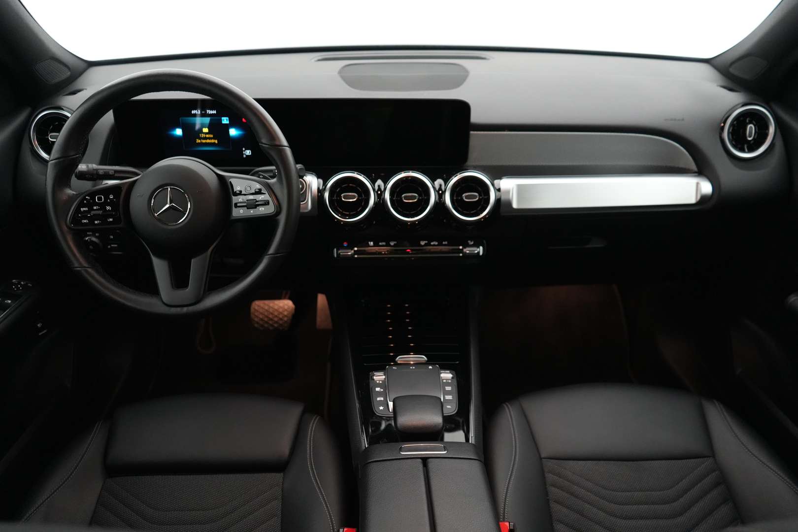 Mercedes GLB 180 Business Line - 2023 - Joinsteer - #9