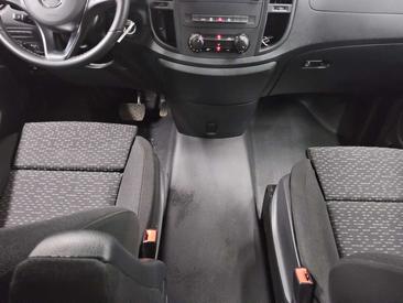 Mercedes Vito — photo 5