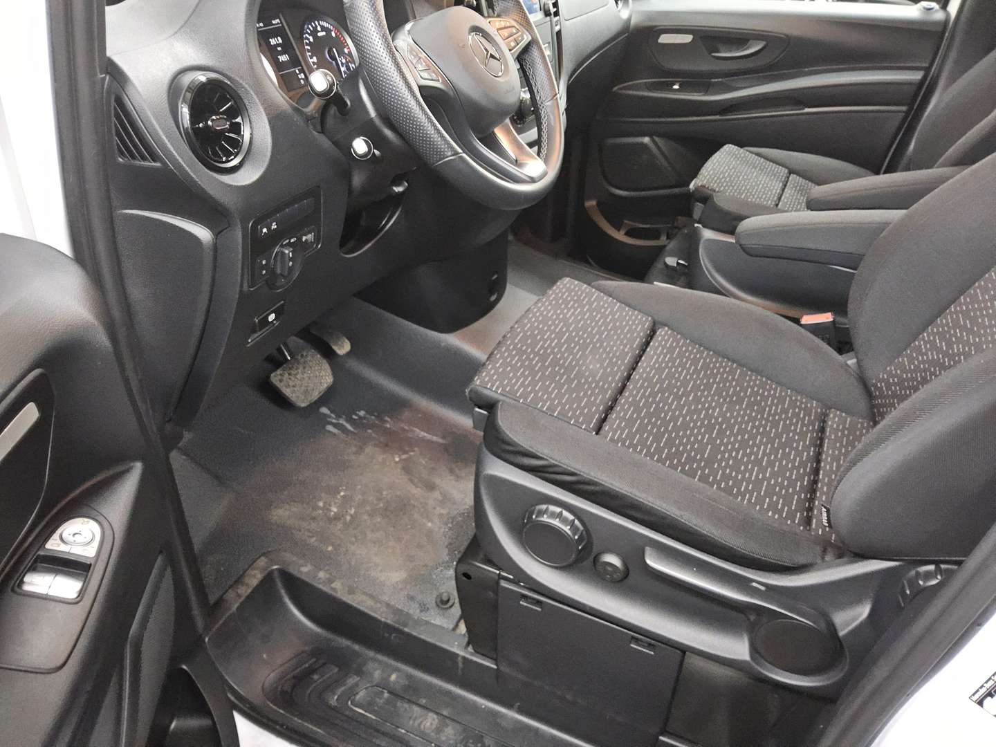 Mercedes Vito - 2024 - Joinsteer - #7