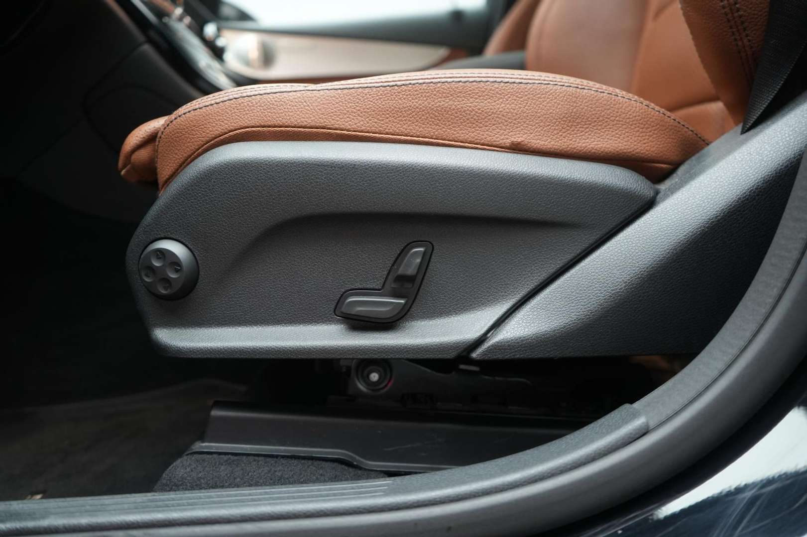 Mercedes GLC 220 AMG Line - 2021 - Joinsteer - #30