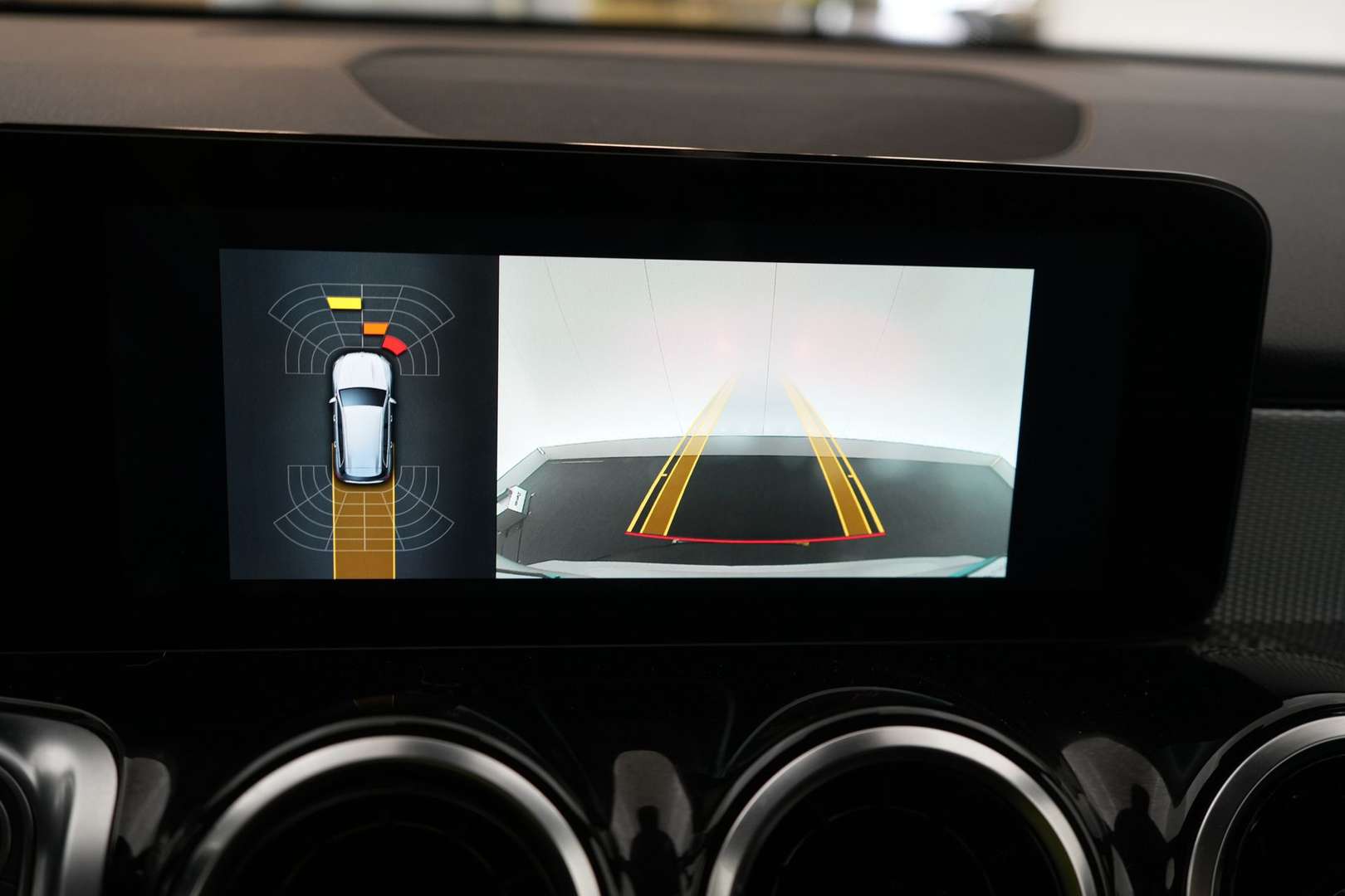 Mercedes GLB 200 Business - 2022 - Joinsteer - #33