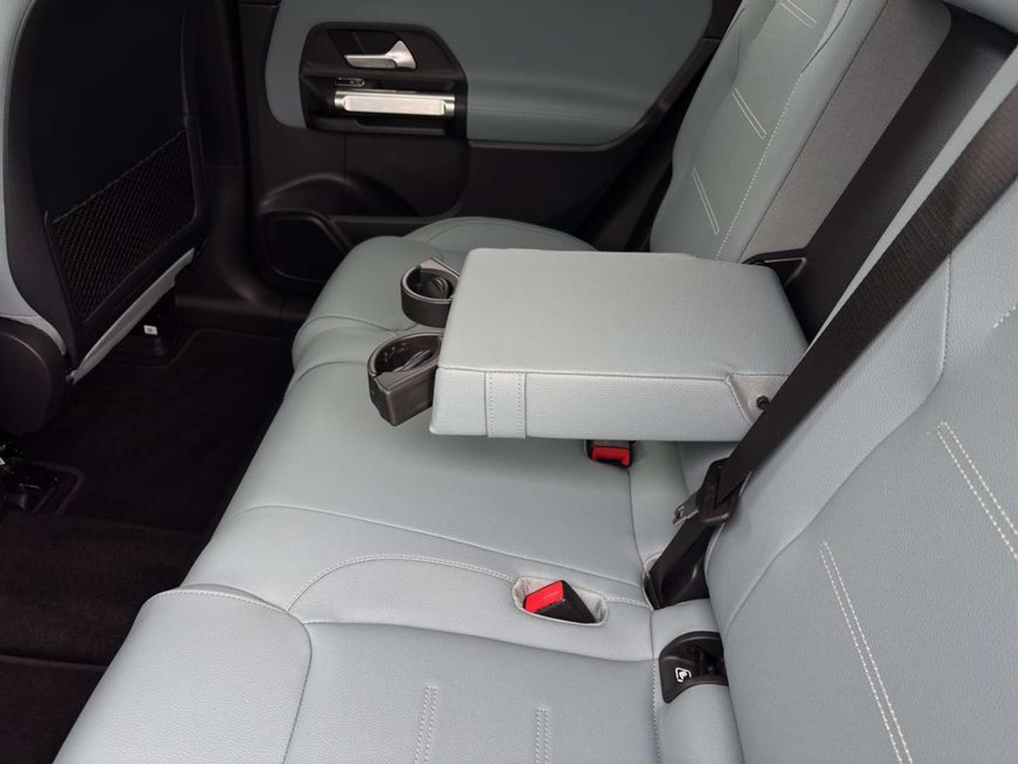 Mercedes EQB 300 - 2024 - Joinsteer - #25