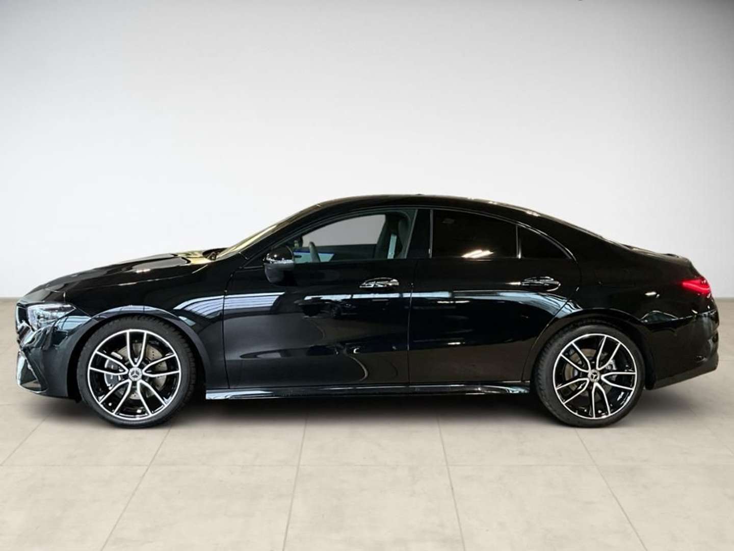 Mercedes CLA 200 Coupé 200 AMG Line - 2025 - Joinsteer - #5