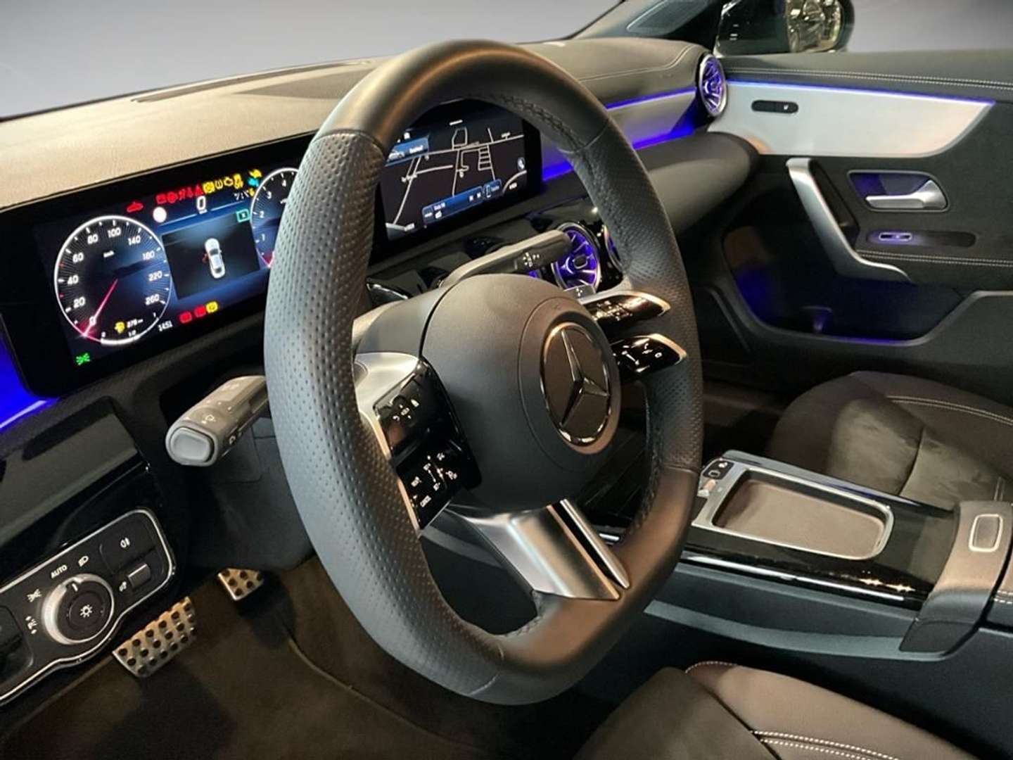 Mercedes CLA 200 Coupé 200 AMG Line - 2025 - Joinsteer - #7