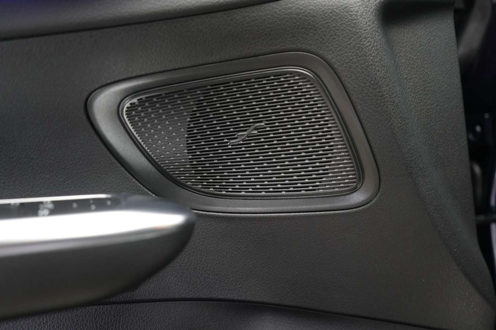 Mercedes Classe C 300 AMG Line - 2022 - Joinsteer - #25